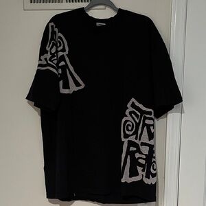 Stray Rats Black Graphic Tee **small hole in back